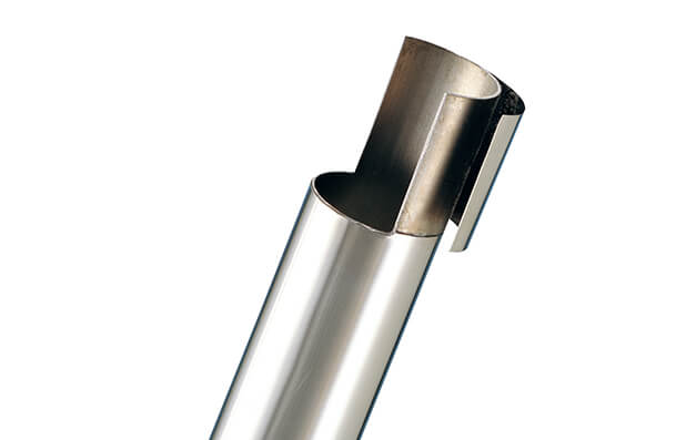 Stainless-steel-clad tubes